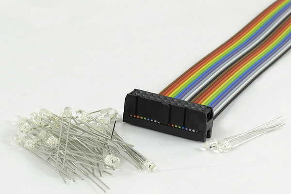 Lenz 80145 - LY145 32 LEDs inkl. Anschlusskabel fü