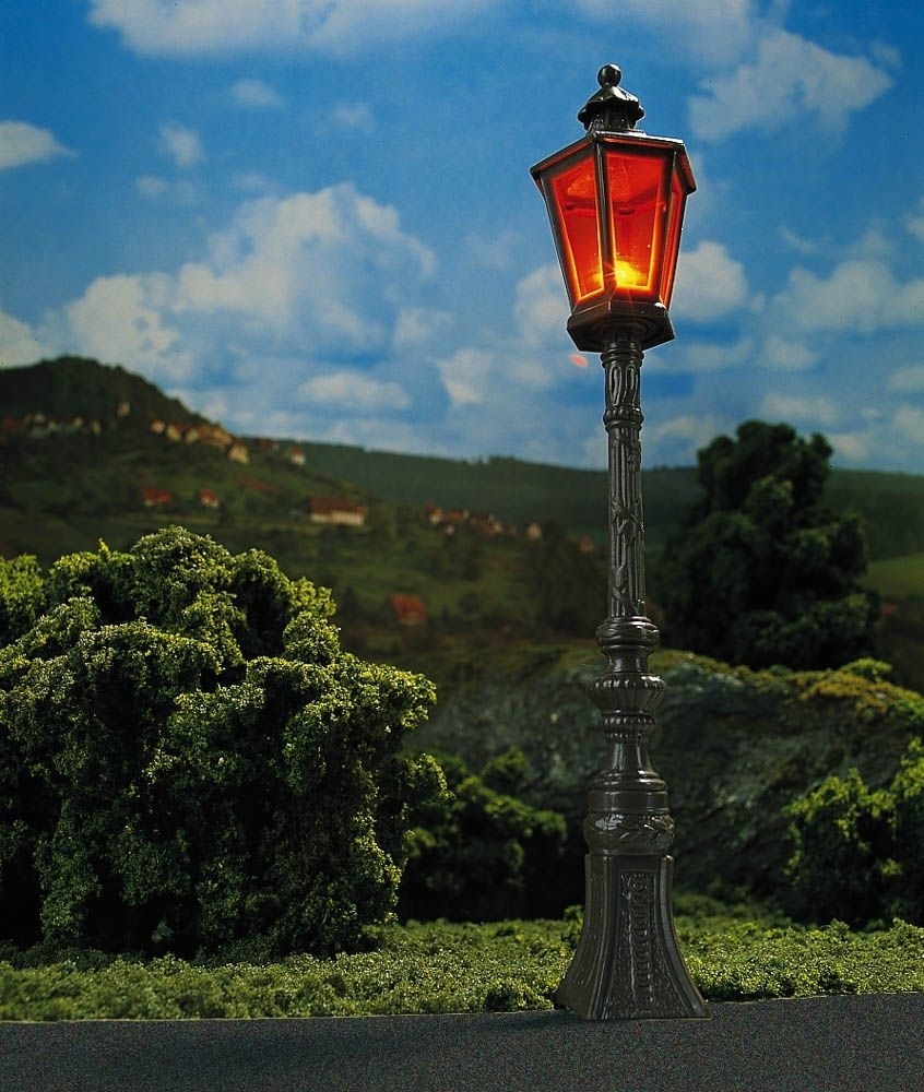 Busch 8620 - 2 Straßenlampen , braun I/G